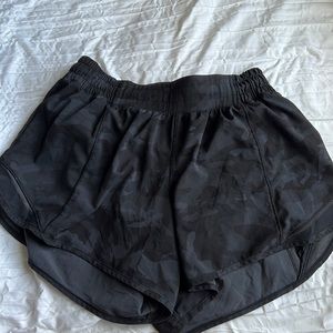 LULULEMON SHORTS!!
